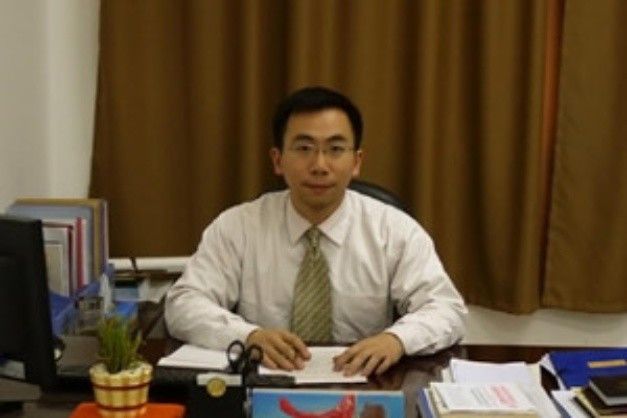 奚正新 奚正新