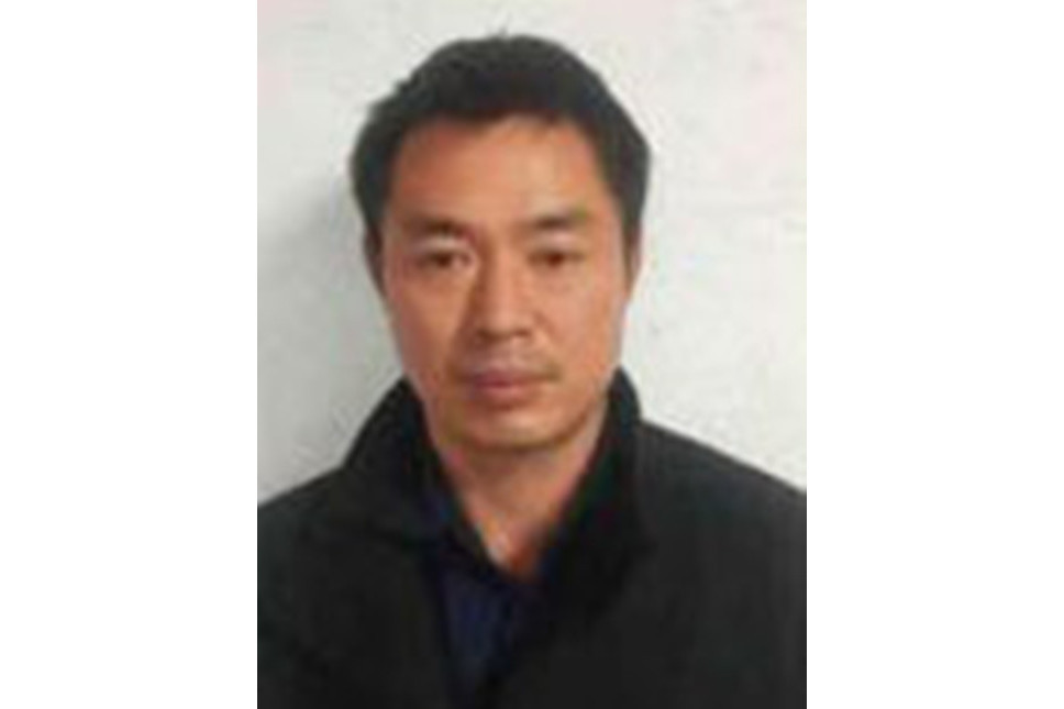 張飛(通津村萬泉蔬果種植專業合作社基地負責人) 張飛(通津村萬泉蔬果種植專業合作社基地負責人)