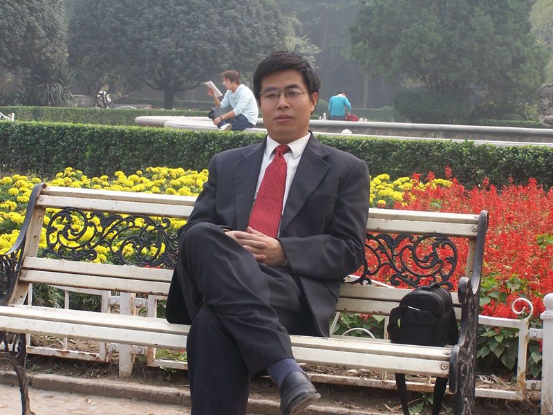 趙建國(大同大學化工學院教授) 趙建國(大同大學化工學院教授)