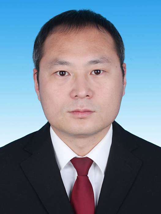 楊飛(重慶市長壽區司法局黨組成員、副局長) 楊飛(重慶市長壽區司法局黨組成員、副局長)