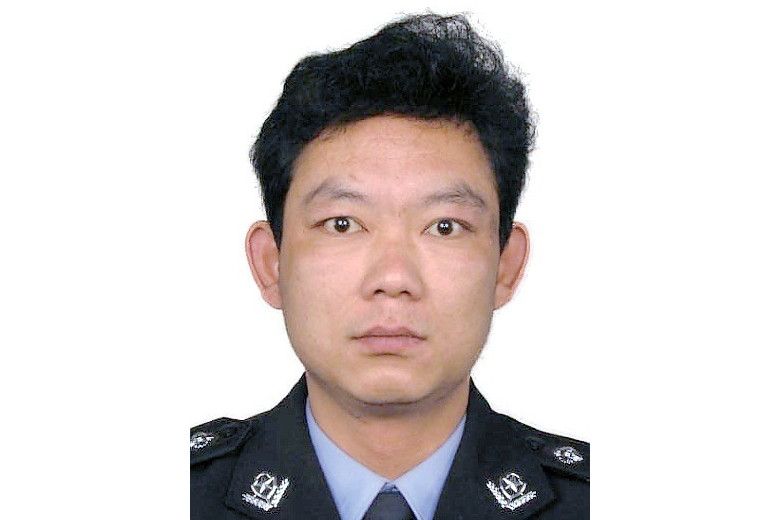 劉琦(河北臨漳縣公安局刑偵綜合中隊原一級警長) 劉琦(河北臨漳縣公安局刑偵綜合中隊原一級警長)