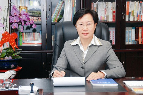 何曼麗(吉林省人大代表) 何曼麗(吉林省人大代表)