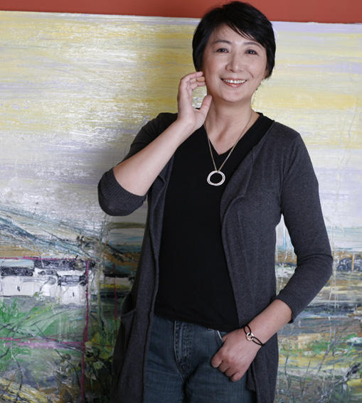 被Cartier評選為2010年中國傑出女畫家之一