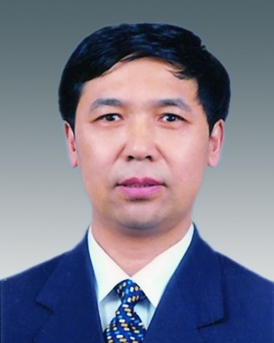 柳茂春(本溪市第十五屆人大法制委員會主任委員)