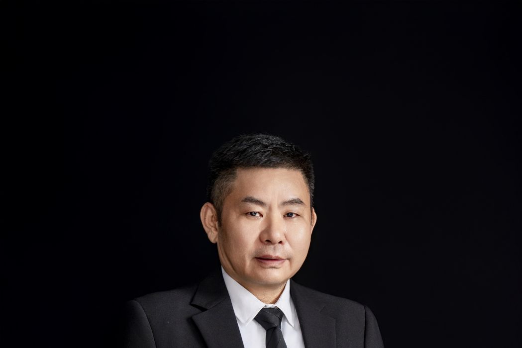 黃國輝(貴州賀天下酒業有限公司董事長,賀天下品牌創始人) 黃國輝(貴州賀天下酒業有限公司董事長,賀天下品牌創始人)