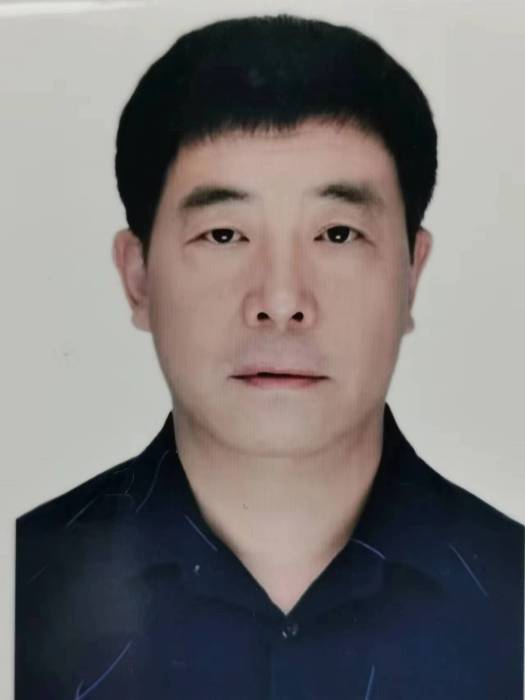 張振洲(山東省菏澤市牡丹區交通運輸局黨組書記) 張振洲(山東省菏澤市牡丹區交通運輸局黨組書記)