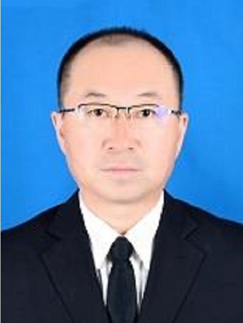張雷(內蒙古自治區赤峰市巴林右旗人民政府副旗長) 張雷(內蒙古自治區赤峰市巴林右旗人民政府副旗長)