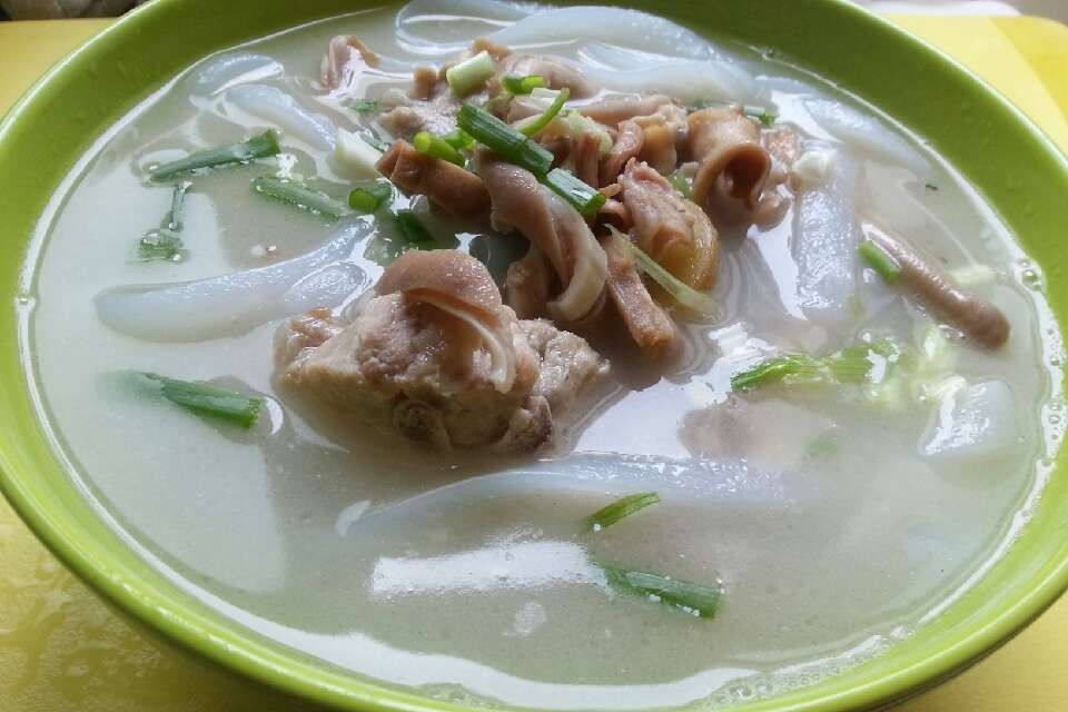 墨魚肚片湯