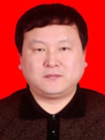 董佳文 董佳文