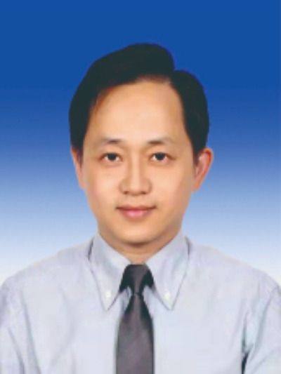 洪峰(四川省涼山彝族自治州木里縣委常委、縣人民政府副縣長,寧波市鄞州區雲龍鎮黨委書記) 洪峰(四川省涼山彝族自治州木里縣委常委、縣人民政府副縣長,寧波市鄞州區雲龍鎮黨委書記)