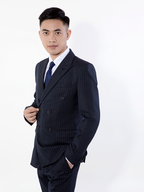 王豪(導演、講師、主持人) 王豪(導演、講師、主持人)