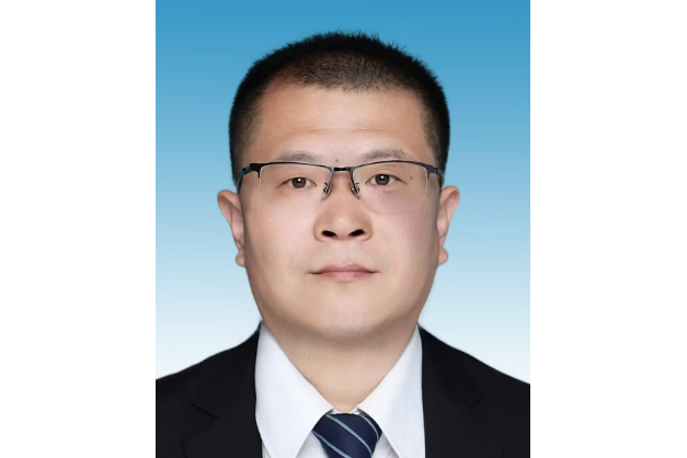 楊濤(新疆生產建設兵團第十一師（建工師）黨委常委、副師長)
