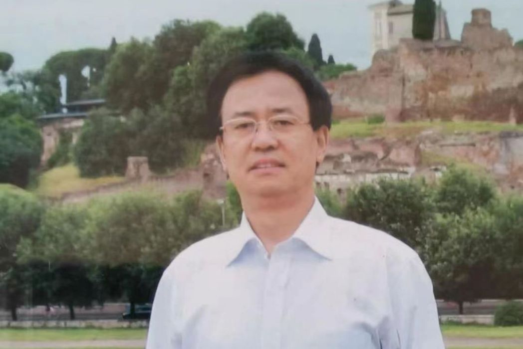 徐高升(邯鄲市孝德慈善聯合會會長) 徐高升(邯鄲市孝德慈善聯合會會長)
