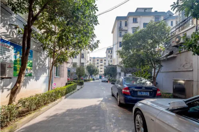 新德三村 新德三村
