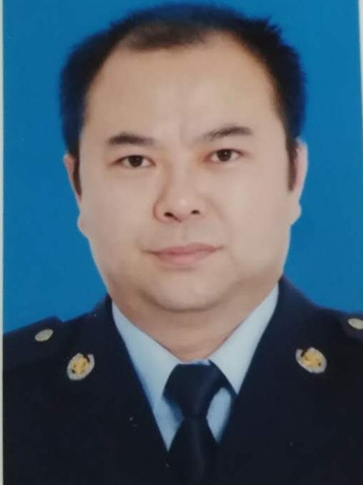 羅志偉(國家稅務總局伊犁州稅務局黨委委員、副局長) 羅志偉(國家稅務總局伊犁州稅務局黨委委員、副局長)