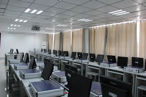 河南大學軟體學院