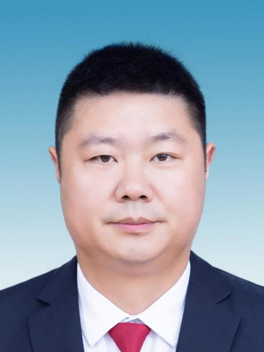 陳曉陽(宜昌市夷陵區委常委,區政府副區長、黨組副書記,區行政學校校長,龍泉鎮黨委書記) 陳曉陽(宜昌市夷陵區委常委,區政府副區長、黨組副書記,區行政學校校長,龍泉鎮黨委書記)