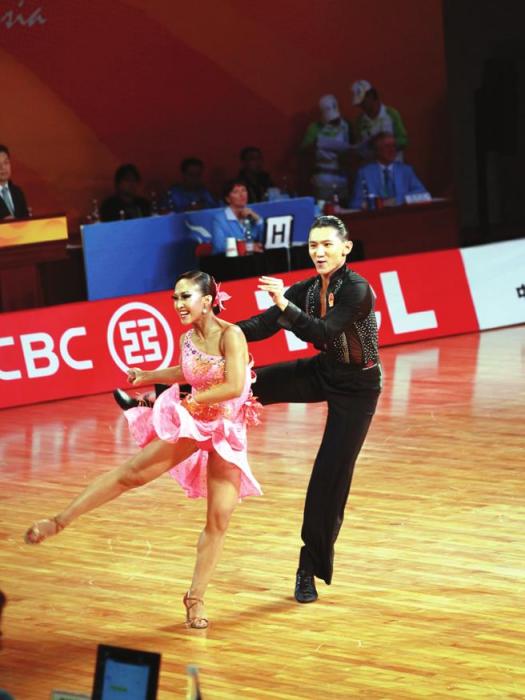 李世熙(韓國舞蹈女運動員) 李世熙(韓國舞蹈女運動員)