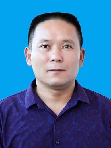 李少華(江西省餘干縣退役軍人事務局黨組成員、副局長) 李少華(江西省餘干縣退役軍人事務局黨組成員、副局長)