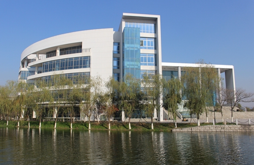 南京信息職業技術學院圖書館