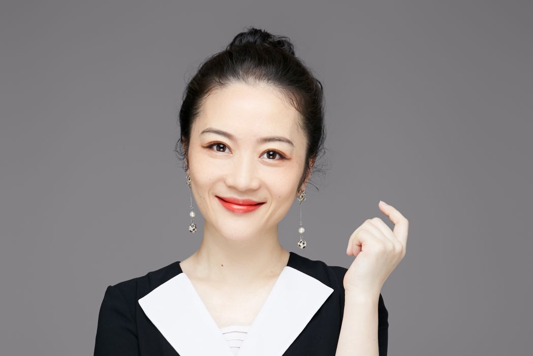 袁琴(新潮傳媒合伙人、高級副總裁,廣告行銷領域資深從業者) 袁琴(新潮傳媒合伙人、高級副總裁,廣告行銷領域資深從業者)