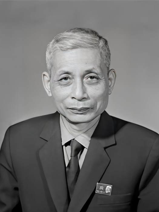 黃松(越共思想文化宣傳領域領導人,中央書記處原書記,中央宣訓部原部長) 黃松(越共思想文化宣傳領域領導人,中央書記處原書記,中央宣訓部原部長)