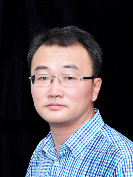 張川(東北大學工商管理學院副教授) 張川(東北大學工商管理學院副教授)