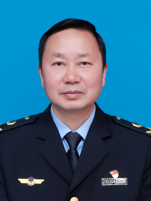 張衛東(四川省攀枝花市米易縣市場監督管理局黨組成員、機關黨總支書記) 張衛東(四川省攀枝花市米易縣市場監督管理局黨組成員、機關黨總支書記)