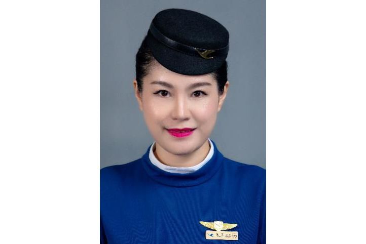范虹(廈門航空有限公司高級乘務員、客艙經理) 范虹(廈門航空有限公司高級乘務員、客艙經理)