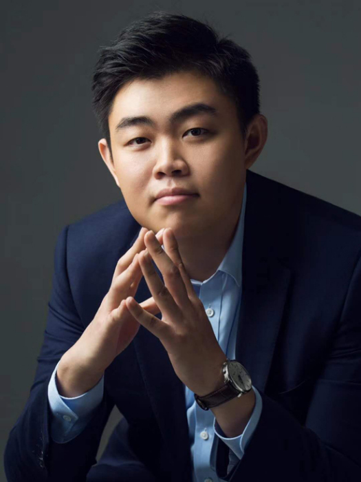 張家安(熊貓叔叔教育集團創始人) 張家安(熊貓叔叔教育集團創始人)