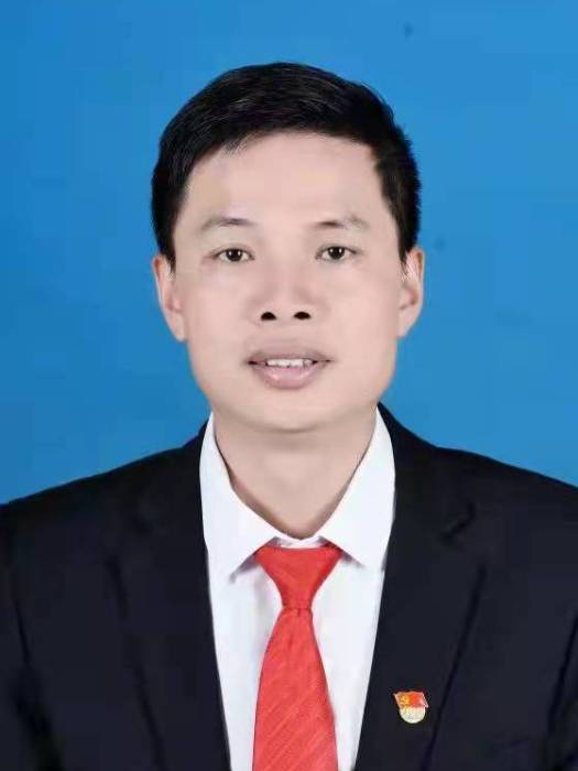 王君(貴州省桐梓縣人民政府辦公室原副主任) 王君(貴州省桐梓縣人民政府辦公室原副主任)