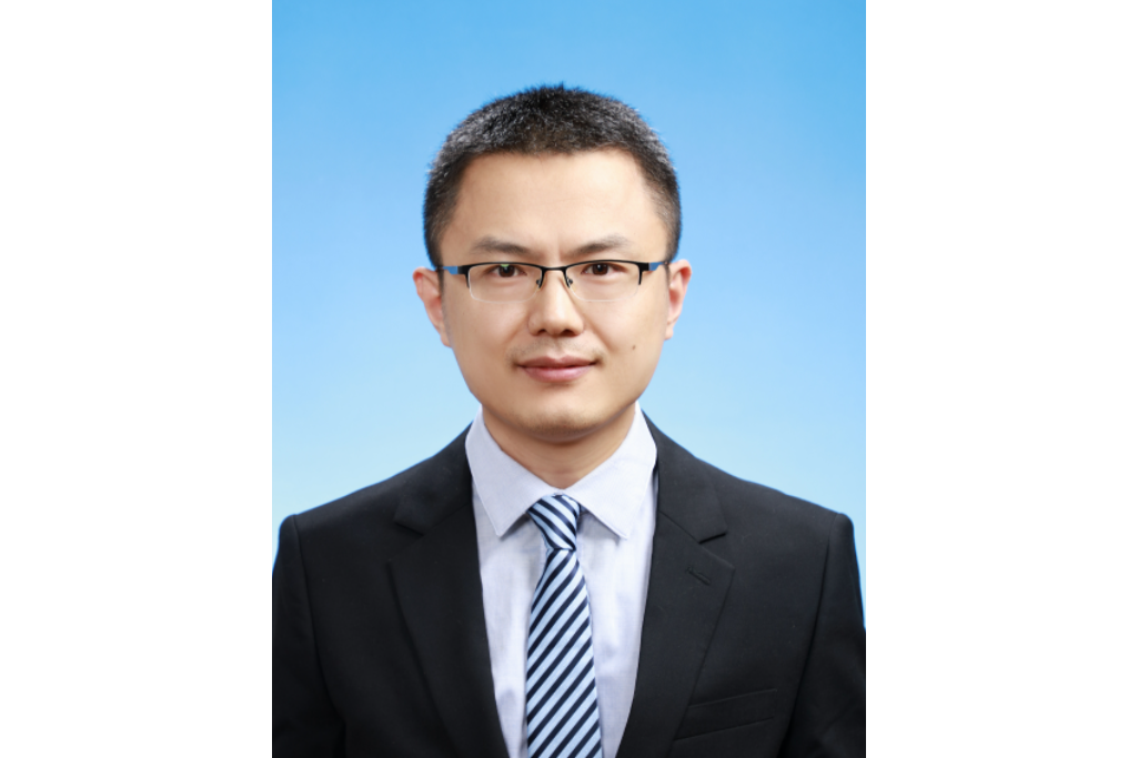 陳亞彬(北京理工大學宇航學院教授) 陳亞彬(北京理工大學宇航學院教授)
