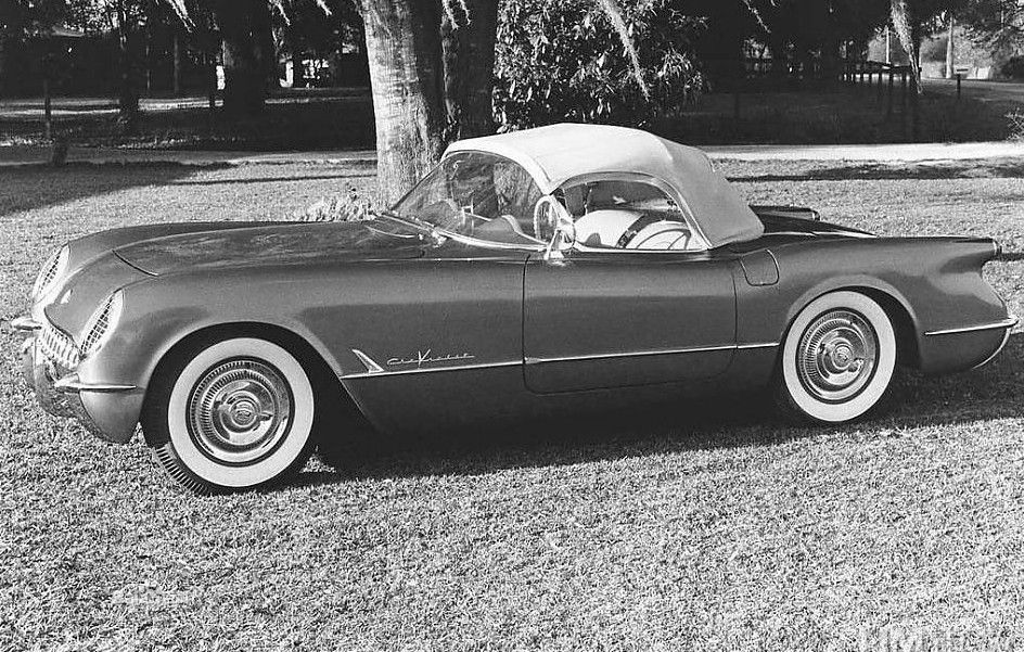 早期Corvette