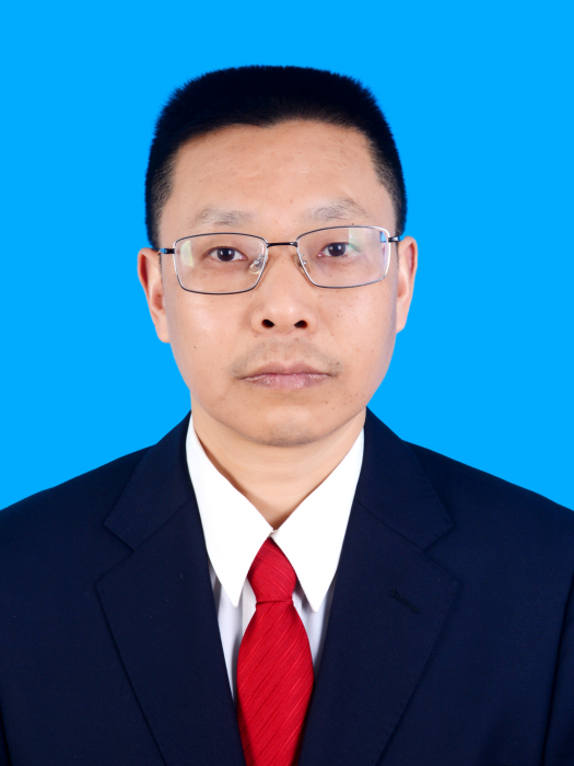 王勇華(湖北省宜昌市長陽土家族自治縣住房保障服務中心副主任) 王勇華(湖北省宜昌市長陽土家族自治縣住房保障服務中心副主任)