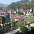 謝家橋村(雲南省彌勒市虹溪鎮下轄村)