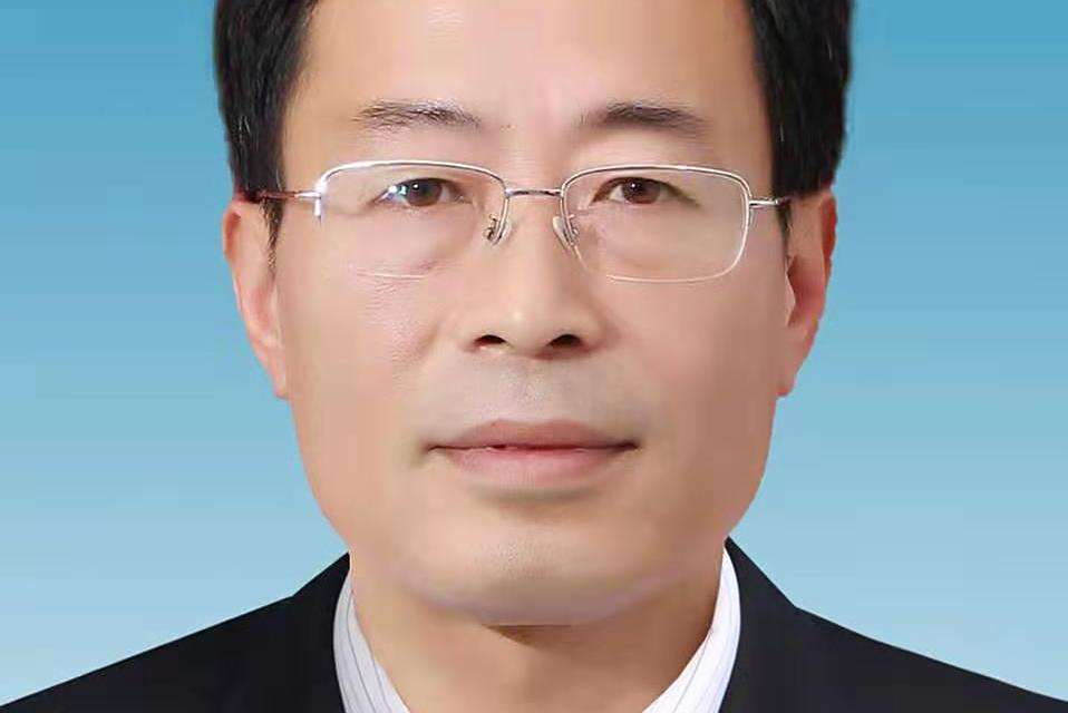 劉劍鋒(安丘市工信局黨黨組成員、二級主任科員) 劉劍鋒(安丘市工信局黨黨組成員、二級主任科員)