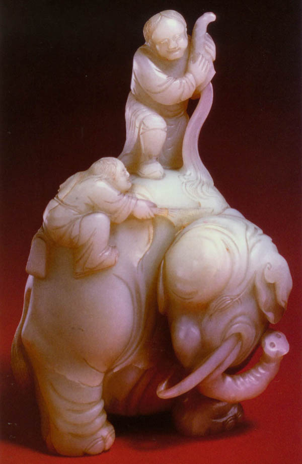 玉雙童洗象——故宮博物院