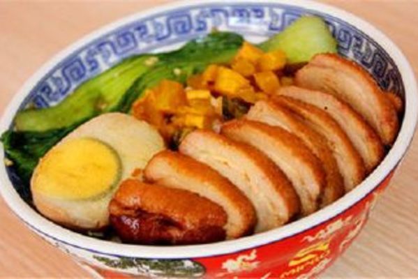 米夫羅台灣滷肉飯
