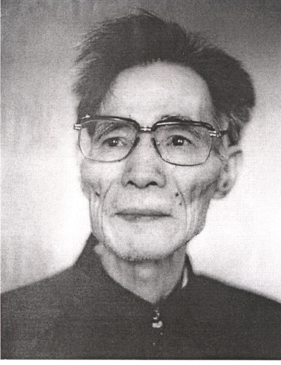 顧誠（1934.11－2003.06.25）