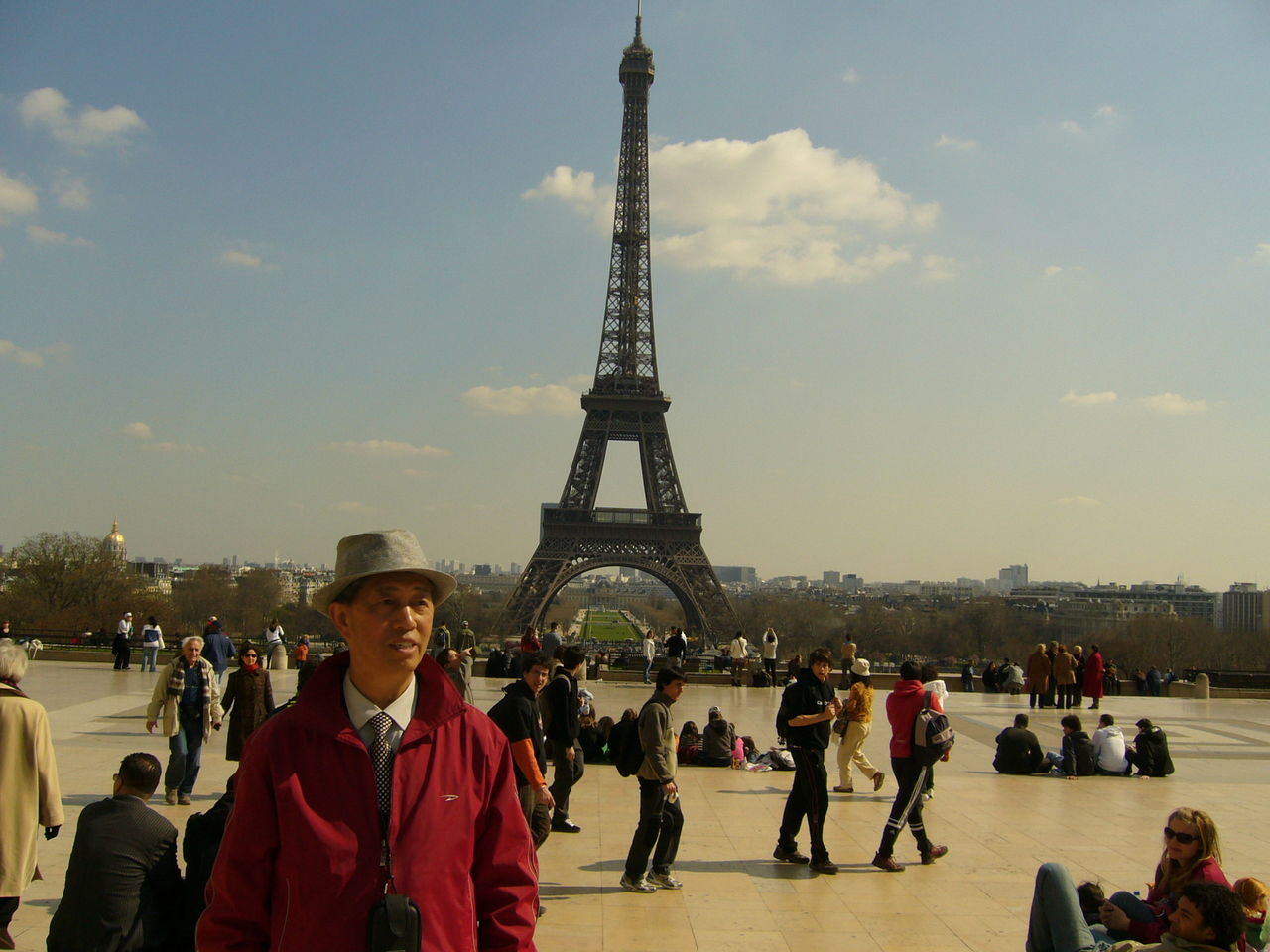 在法國巴黎艾菲爾鐵塔