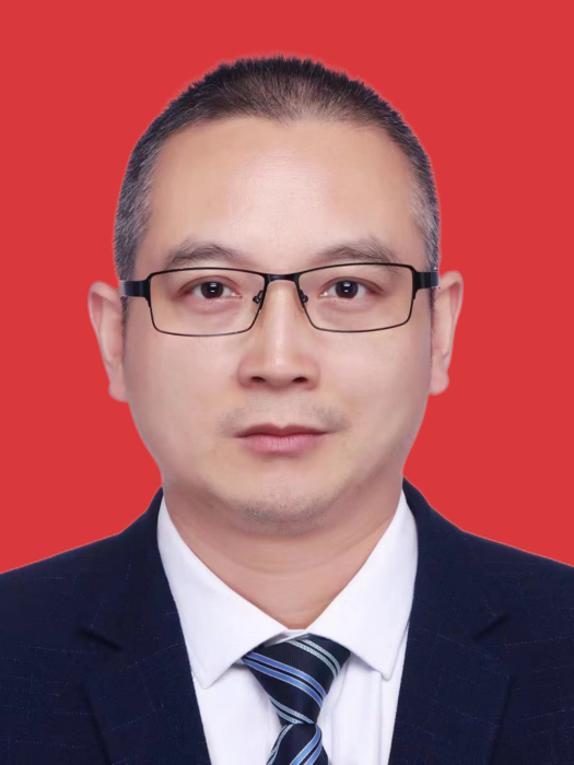 李成(寧夏回族自治區吳忠市委常委、市人民政府副市長,吳忠太陽山開發區黨工委書記) 李成(寧夏回族自治區吳忠市委常委、市人民政府副市長,吳忠太陽山開發區黨工委書記)