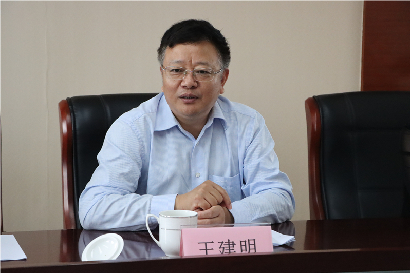 王建明(江蘇省委老幹部局原一級巡視員、機關黨委書記) 王建明(江蘇省委老幹部局原一級巡視員、機關黨委書記)