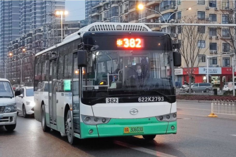 武漢公交382路