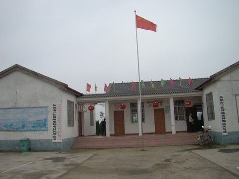 栗林咀村(湖北省黃岡市羅田縣鳳山鎮下轄村)