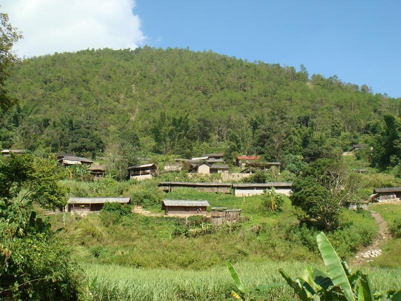 南哄村 南哄村