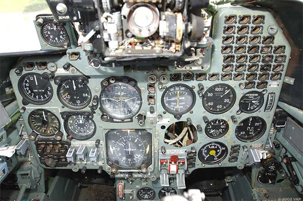 雅克-38座艙