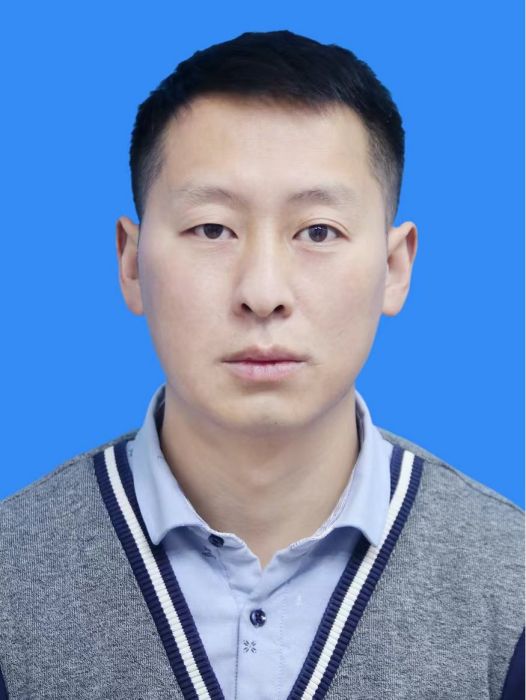 黃鵬(四川省甘孜藏族自治州新龍縣住房和城鄉建設局副局長) 黃鵬(四川省甘孜藏族自治州新龍縣住房和城鄉建設局副局長)
