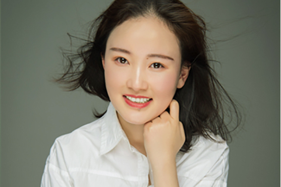 童敏曼 童敏曼