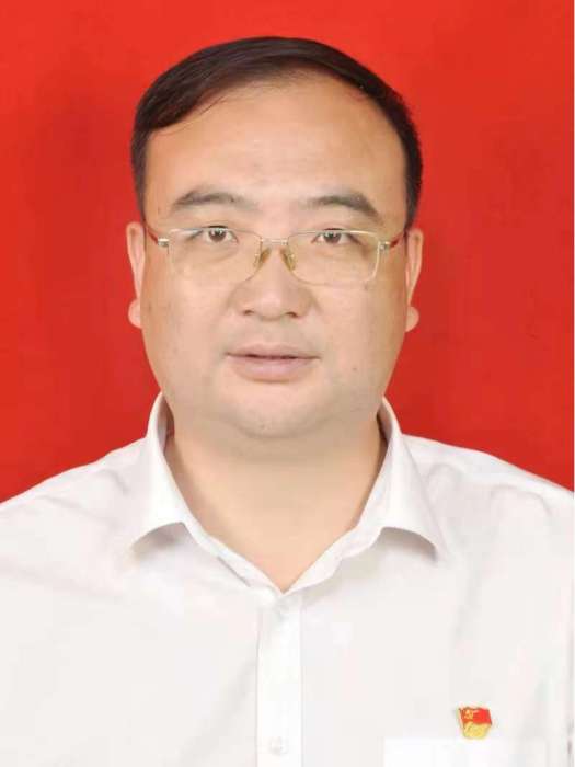 孫濤(四川省阿壩藏族羌族自治州黑水縣人民政府副縣長) 孫濤(四川省阿壩藏族羌族自治州黑水縣人民政府副縣長)