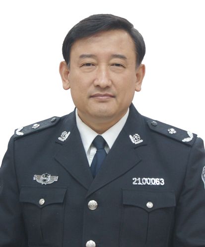 姜曉鐘(遼寧省監獄管理局局長助理) 姜曉鐘(遼寧省監獄管理局局長助理)